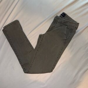 American Eagle Outfitters Skinny Pants in Olive
